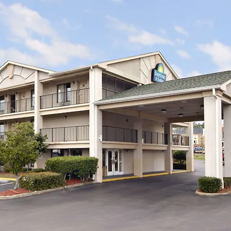 Days Inn&Suites Mobile
